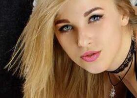 ArishaY