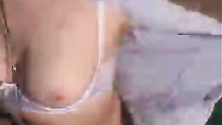 BlackFox трахает свою попку