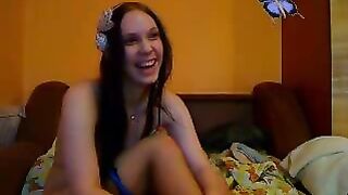 MilenaA развлекается с парнем