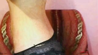 Блондинка в чулочках