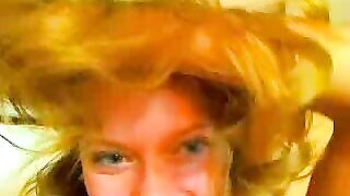 Красотка с тампоном