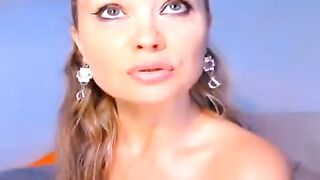 000MaryXXX Анальчик c бутылкой в попе