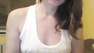 sexycat34 ласкается а потом делает минет