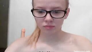 OliviaGreis в домашней обстановке