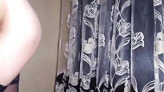 ulianno4ka с игрушкой