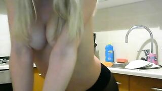 xxvladaxx танцует