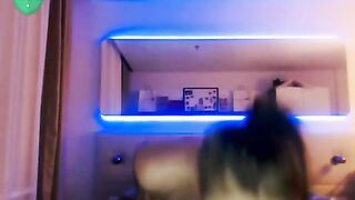 WebcamSlut и молоко