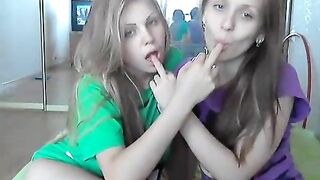 Молоденькие лесби сучки