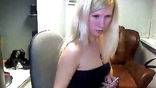 xMilenaHotx зажигает