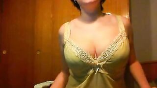 Большие сиськи брюнетки