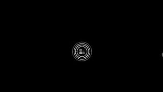 courtney в черных чулках