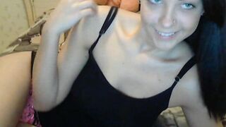 inchocolate Показывает Красивую Грудь