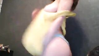 Pupi Zefiro сексуально танцует