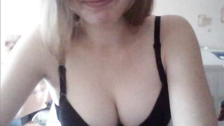 Молодая Няша