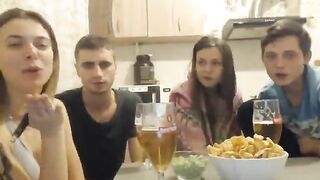 4touch вчетвером на кухне