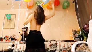 Стриптиз на день рождения MeriLovely