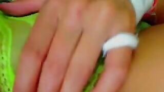 AlanaBi показывает себя