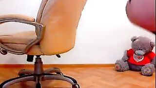 В черных чулочках