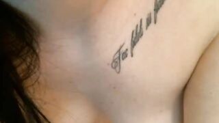 SallyMoor дрочит