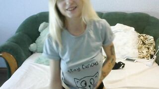 красивая блондинка