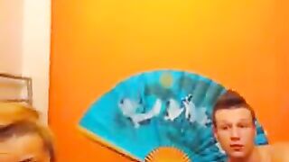 Куни перед вебкой