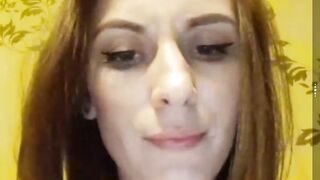 SCHEMATICLADY дрочит игрушкой свою сладкую писю и кончает