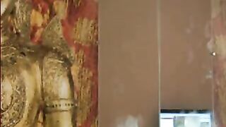 Tianna танцует стриптиз