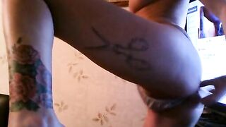 Татуированная модель