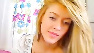 Секси блондинка