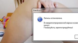 Блядь-TV представляет: Бейба трахнула себя бутылкой
