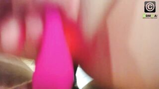 Kreatiw кончил на грудь