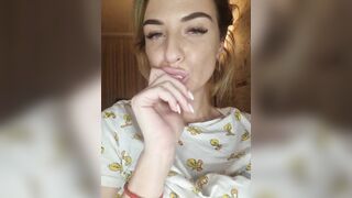 Предпоследнее шоу roselynax