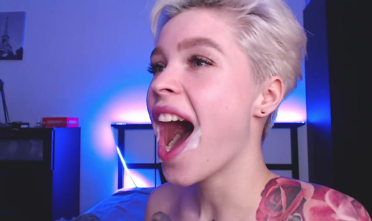 Sex_Revolution кончил на лицо