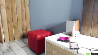 Born_To_Porn кончил в рот