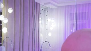 MissTake aka Catch_me изображает