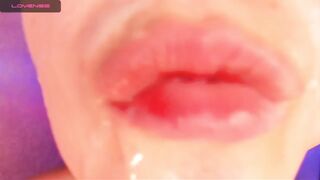 Ofcousfox кончил на лицо