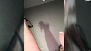 bulochkadi подрочила немного пальчиками свою подстриженную, пирсингованную писю