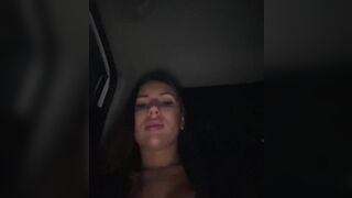 Syka001 (пися в такси)