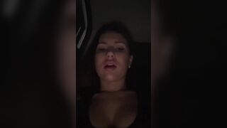 Syka001 (пися в такси)