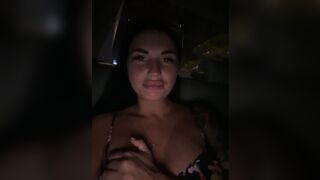 KROSHKA_N (пися в такси)