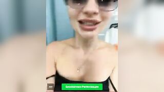 LillyS сквирт в примерочной