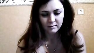 Пальчиками в дырочки