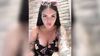 Онлайн-эровидеочат с KROSHKA_N на BongaCams 2024-01-05 12_59