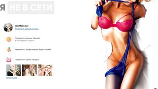 kriszayka подрочила немного игрушкой свою подстриженную писю