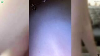 -vaka- дрочит пальчиками свою писю с Lovensом внутри нее