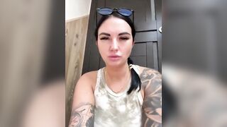 Онлайн-эровидеочат с KROSHKA_N на BongaCams 2024-08-23 08_19