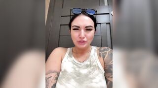 Онлайн-эровидеочат с KROSHKA_N на BongaCams 2024-08-23 08_19