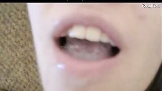 кончил суке на лицо