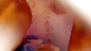 Брызнул в рот