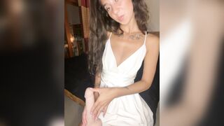 merrybelli показывает себя